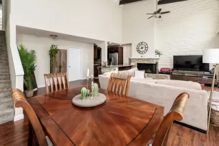 Photo #6: 260006369 Listing 