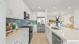 Photo #2: 260006417 Listing 