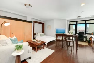 Photo #1: 260006424 Listing 