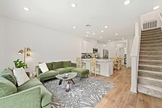 Photo #3: 260006446 Listing 