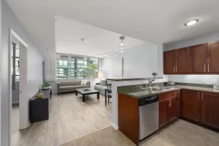 Photo #5: 260006459 Listing 