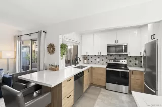 Photo #3: 260006482 Listing 