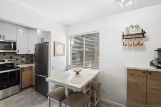 Photo #6: 260006482 Listing 