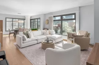 Photo #5: 260006505 Listing 