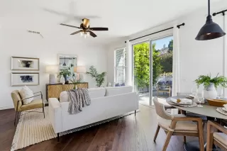 Photo #3: 260006518 Listing 