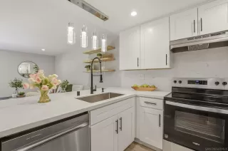 Photo #5: 260006521 Listing 