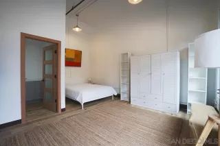 Photo #4: 260006528 Listing 