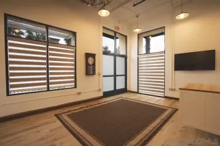 Photo #2: 260006535 Listing 