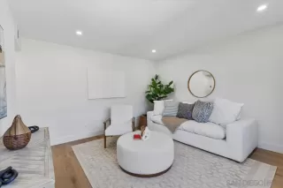 Photo #4: 260006555 Listing 