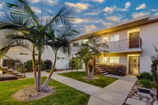 Photo #3: 260006574 Listing