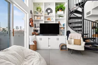 Photo #4: 260006594 Listing 