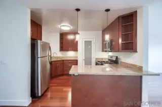 Photo #5: 2600066 Listing