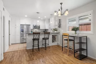 Photo #1: 260006619 Listing 