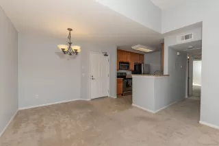 Photo #2: 260006629 Listing 