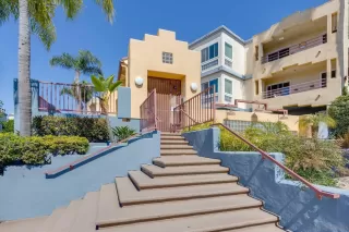 Photo #1: 260006636 Listing 