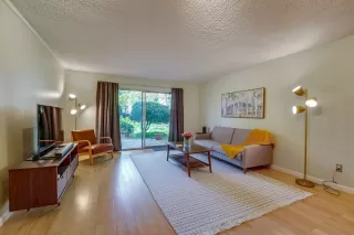 Photo #1: 260006649 Listing