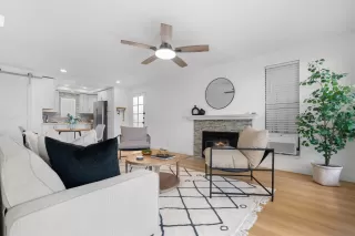 Photo #2: 260006673 Listing