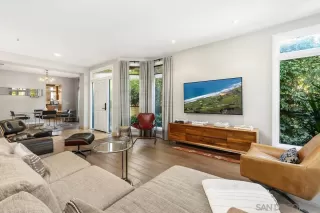 Photo #6: 260006720 Listing