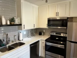 Photo #4: 260006769 Listing 