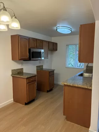 Photo #6: 260006781 Listing 