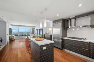 Photo #6: 260006796 Listing 