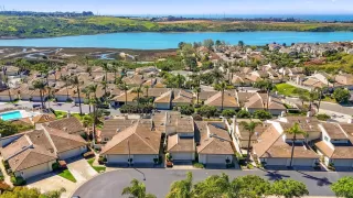 Browse active condo listings in LAGUNA DEL MAR