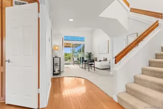 Photo #3: 260006860 Listing 