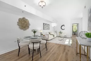 More Details about MLS # 260006870 : 425 W BEECH STREET UNIT 303