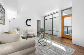 Photo #5: 260006870 Listing 