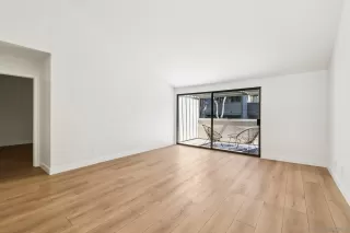 Photo #3: 260006885 Listing 