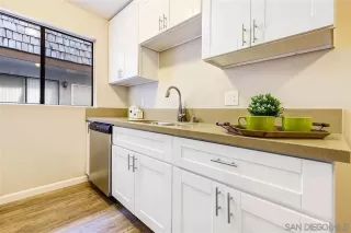 Photo #3: 260006889 Listing 