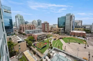 Photo #2: 2600069 Listing