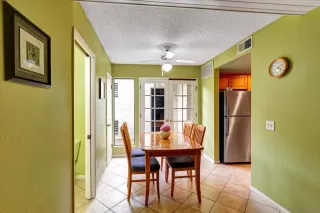 Photo #6: 260006917 Listing