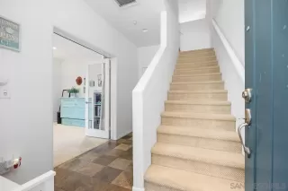 Photo #4: 260006919 Listing