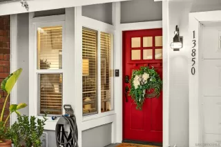 Photo #1: 260006956 Listing 