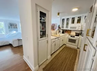 Photo #5: 260006976 Listing 