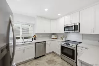 Photo #6: 260006982 Listing