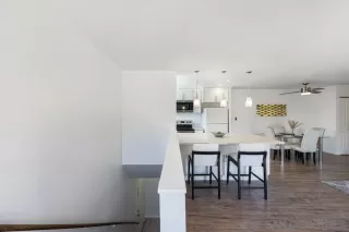 Photo #3: 260006998 Listing 