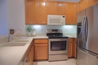 Photo #5: 260007052 Listing 