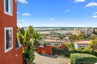 Photo #1: 260007054 Listing