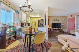 Photo #5: 260007105 Listing 