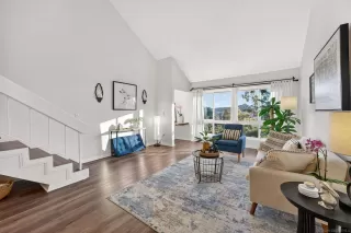 Photo #3: 260007112 Listing