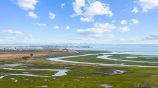 Photo #1: 260007116 Listing