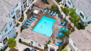 Photo #3: 260007116 Listing