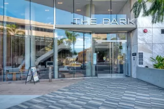 Photo #1: 260007142 Listing 