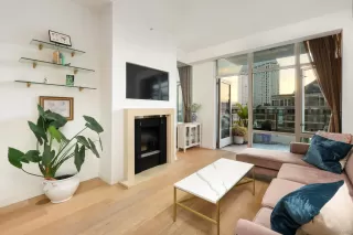 Photo #4: 260007153 Listing 