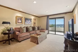 Photo #5: 260007172 Listing 