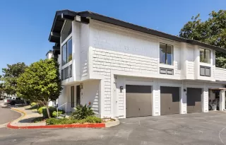 Photo #2: 260007237 Listing 