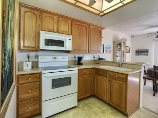 Photo #3: 260007242 Listing 