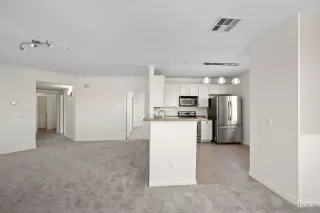 Photo #3: 260007284 Listing 